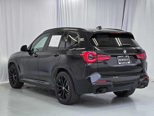 Black Sapphire Metallic 2024 BMW X3 sDrive30i