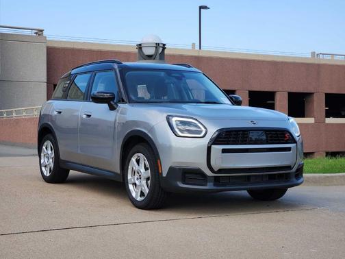 2025 MINI Countryman S