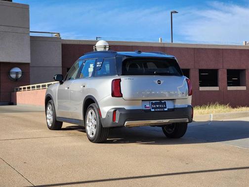 2025 MINI Countryman S