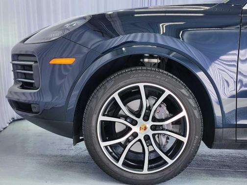 2019 Porsche Cayenne Base