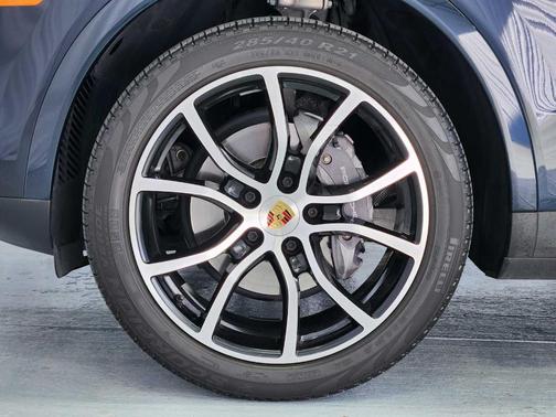 2019 Porsche Cayenne Base