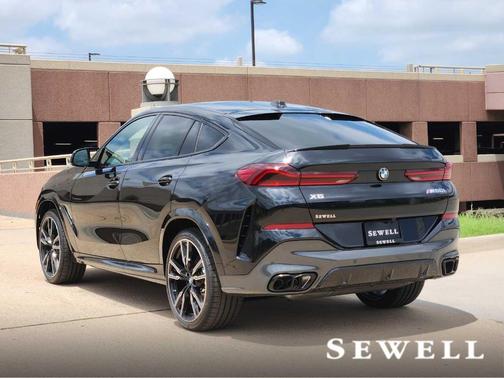 Black Sapphire Metallic 2027 BMW X6 M60i