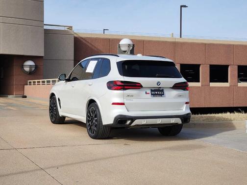 2024 BMW X5 xDrive40i