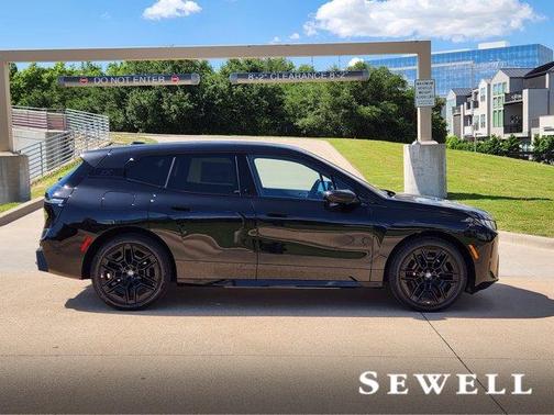 2026 BMW iX xDrive45