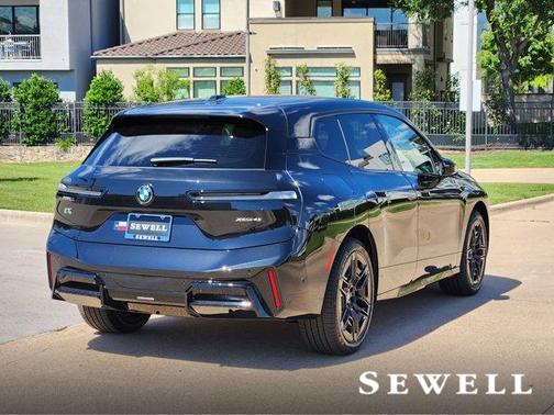 2026 BMW iX xDrive45
