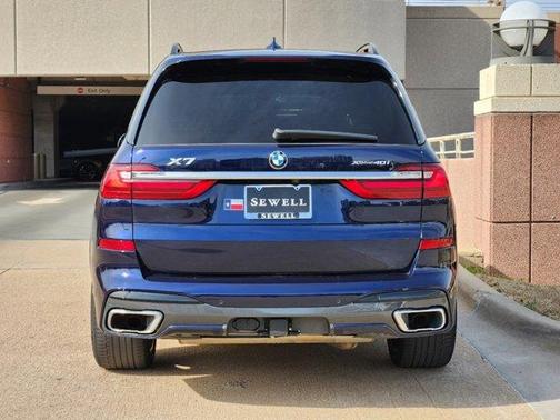 2022 BMW X7 xDrive40i
