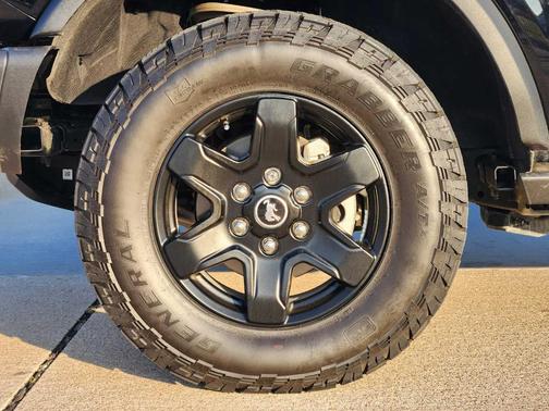 2024 Ford Bronco Black Diamond