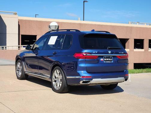 2022 BMW X7 xDrive40i