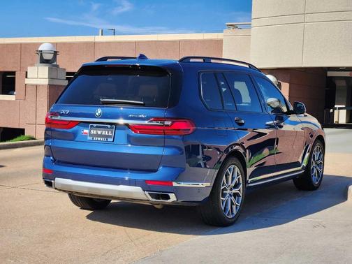 2022 BMW X7 xDrive40i