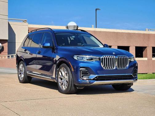 2022 BMW X7 xDrive40i
