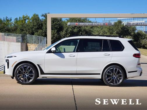 2026 BMW X7 xDrive40i