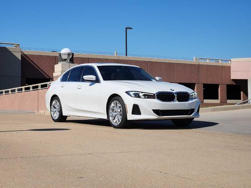 2025 BMW 330 i