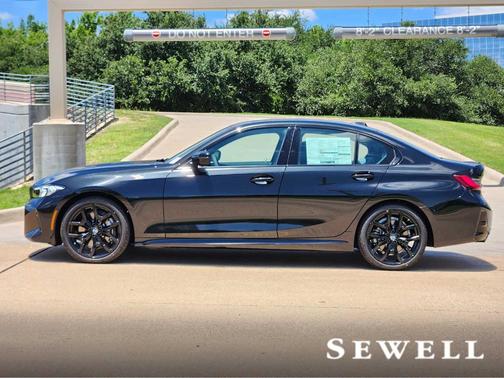 2025 BMW 330 i xDrive