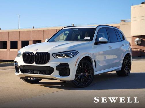 2023 BMW X5 M50i