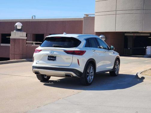 2021 INFINITI QX50 SENSORY