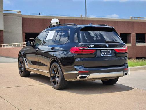 2022 BMW X7 xDrive40i