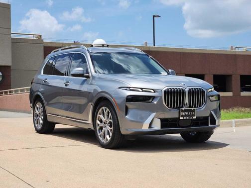 2023 BMW X7 xDrive40i