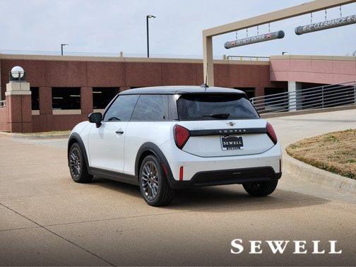 2025 MINI Hardtop Cooper