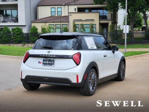 2025 MINI Hardtop Cooper