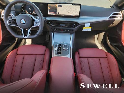 2025 BMW 230 i xDrive