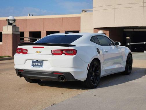 2023 Chevrolet Camaro 2LT