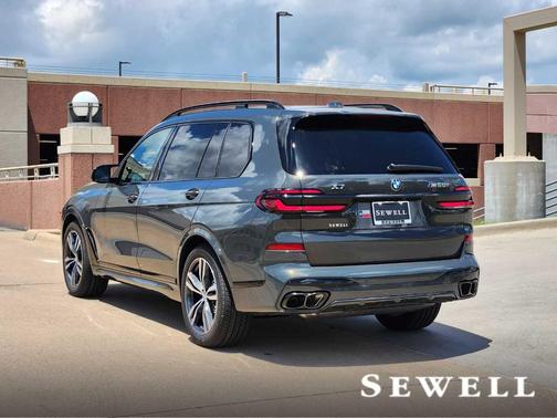 2026 BMW X7 M60i