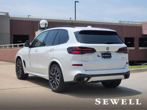 Mineral White Metallic 2026 BMW X5 sDrive40i