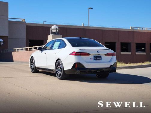 2026 BMW 540 i xDrive