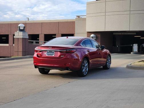 2018 Mazda Mazda6 Signature
