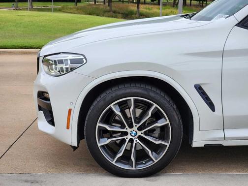 2021 BMW X4 xDrive30i