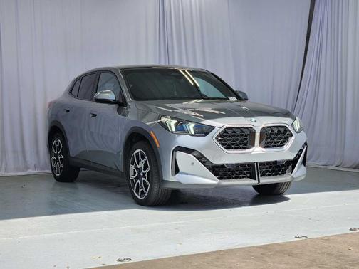 Gray 2024 BMW X2 xDrive28i