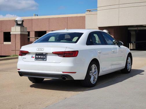 2017 Audi A4 2.0T Premium
