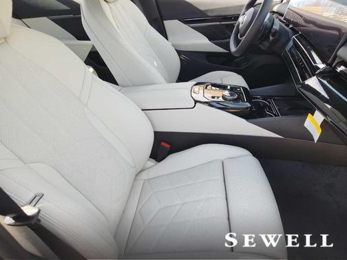 2026 BMW 530 i xDrive