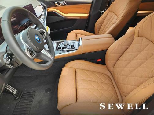 Alpine White 2026 BMW X5 PHEV xDrive50e