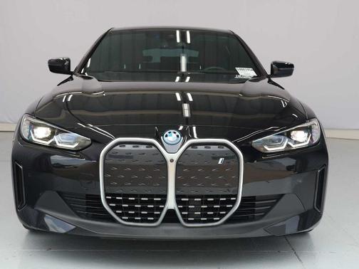 Black Sapphire Metallic 2024 BMW i4 Gran Coupe xDrive40