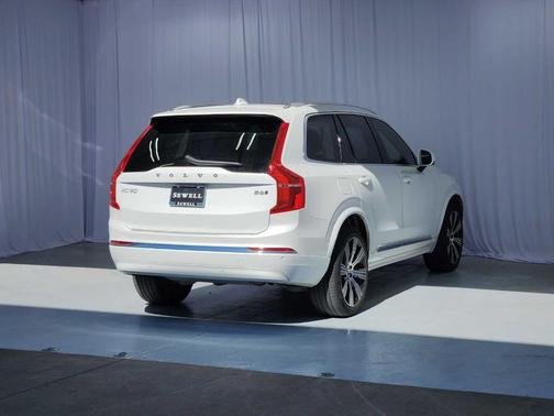 2025 Volvo XC90 B6 Ultra