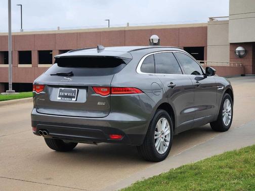 2019 Jaguar F-PACE 20d Prestige