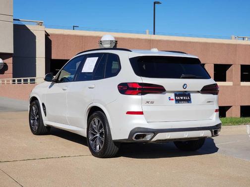 2024 BMW X5 xDrive40i