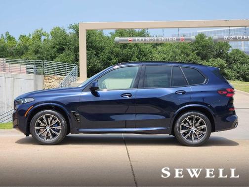 Tanzanite Blue II Metallic 2026 BMW X5 xDrive40i