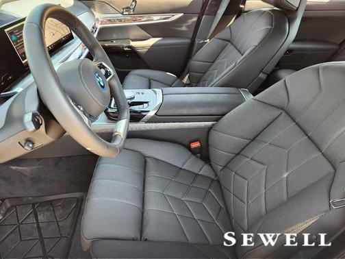 2025 BMW i7 eDrive50