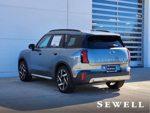 2025 MINI Countryman Base