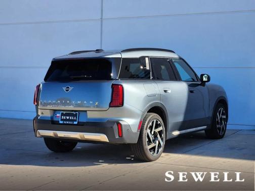 2025 MINI Countryman Base