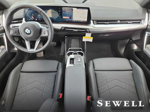 2025 BMW X2 xDrive28i