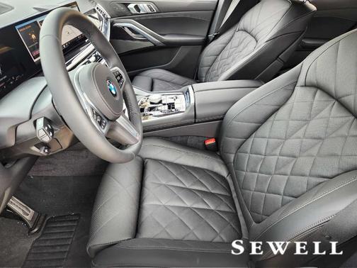 2026 BMW X6 xDrive40i