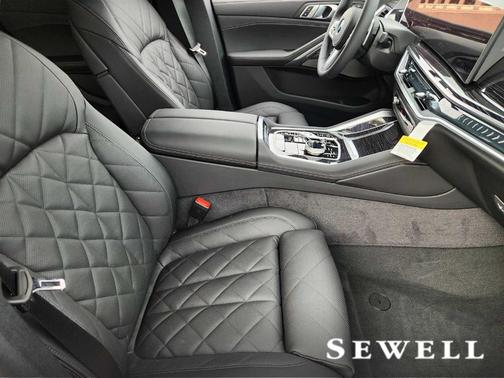 Black Sapphire Metallic 2027 BMW X6 xDrive40i