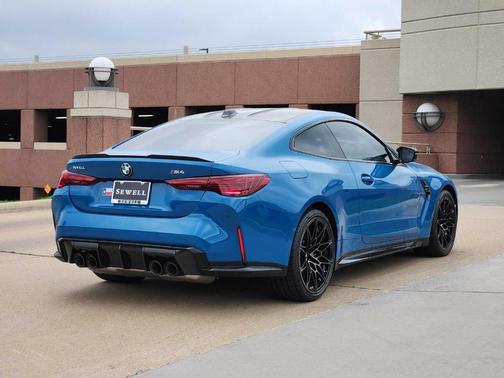 2025 BMW M4 Base