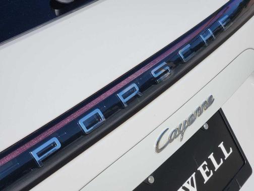 2019 Porsche Cayenne Base