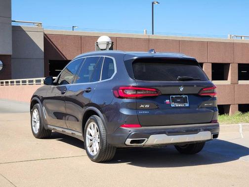 2022 BMW X5 sDrive40i