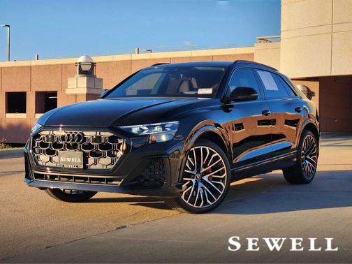 2024 Audi SQ8 4.0T quattro Premium Plus