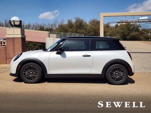 2025 MINI Hardtop Cooper